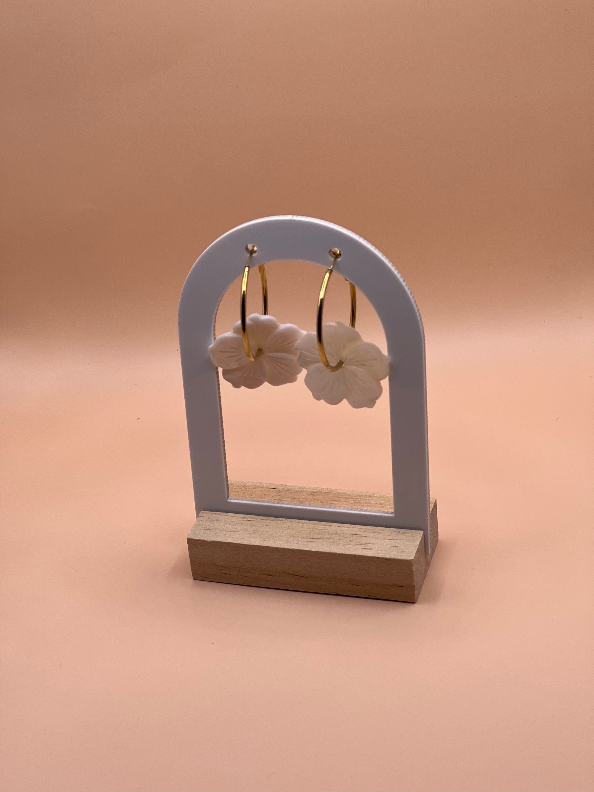 Boucle d'oreille créole florale