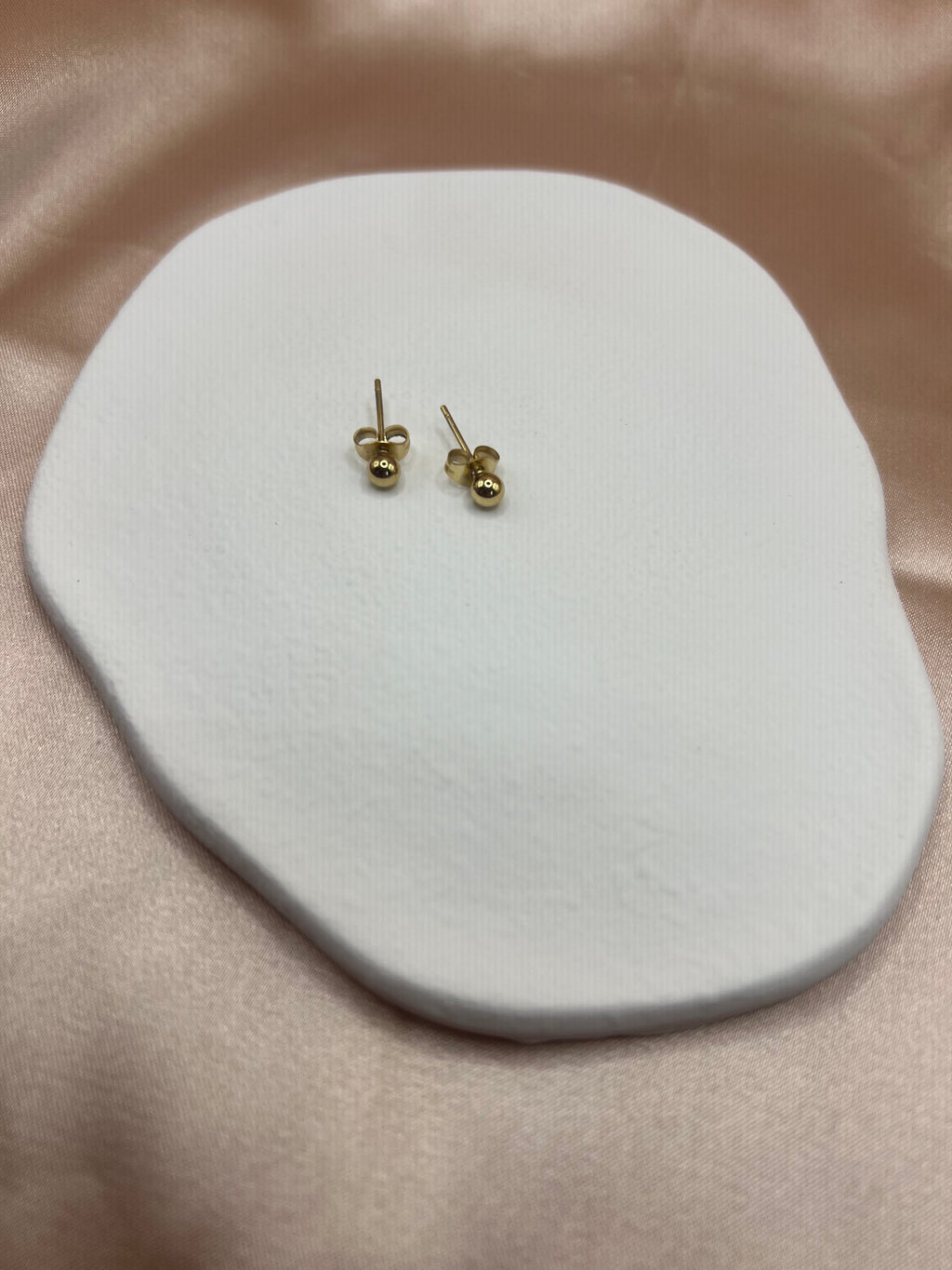 Boucle d'oreille Romane